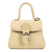 Shop safe online at Labellov in Antwerp, Brussels and Knokke this 100% authentic second hand Delvaux Ivoire Jumping PM Brillant. Veilig online tweedehands authentieke Delvaux Ivoire Jumping PM Brillant handtas kopen bij Labellov.