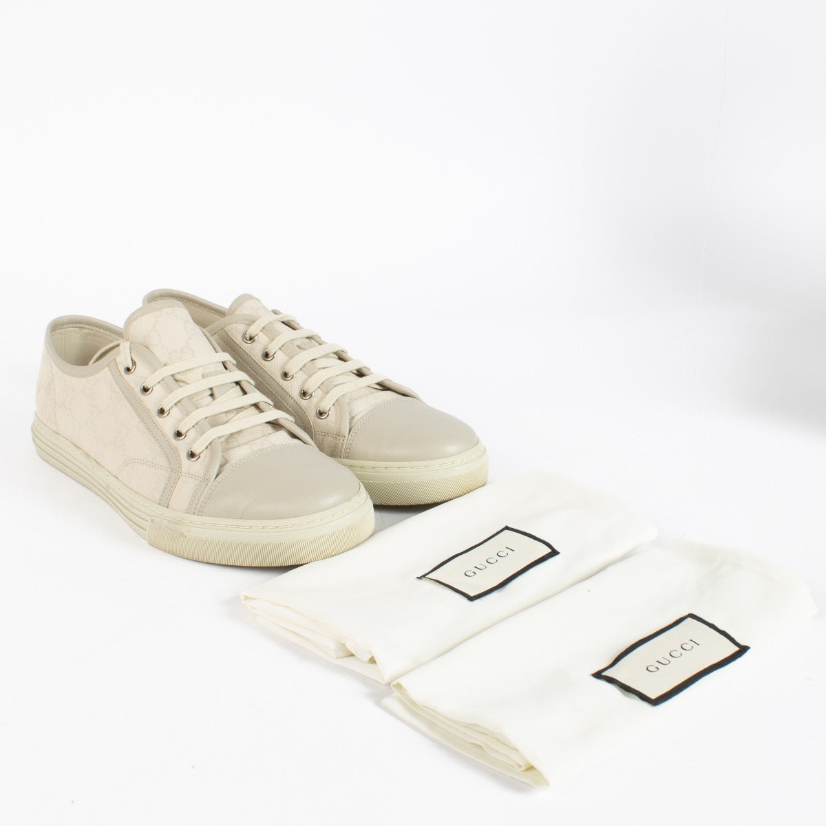 shop 100% authentic second hand Gucci Grey GG Supreme Sneakers - Size 42 on Labellov.com
