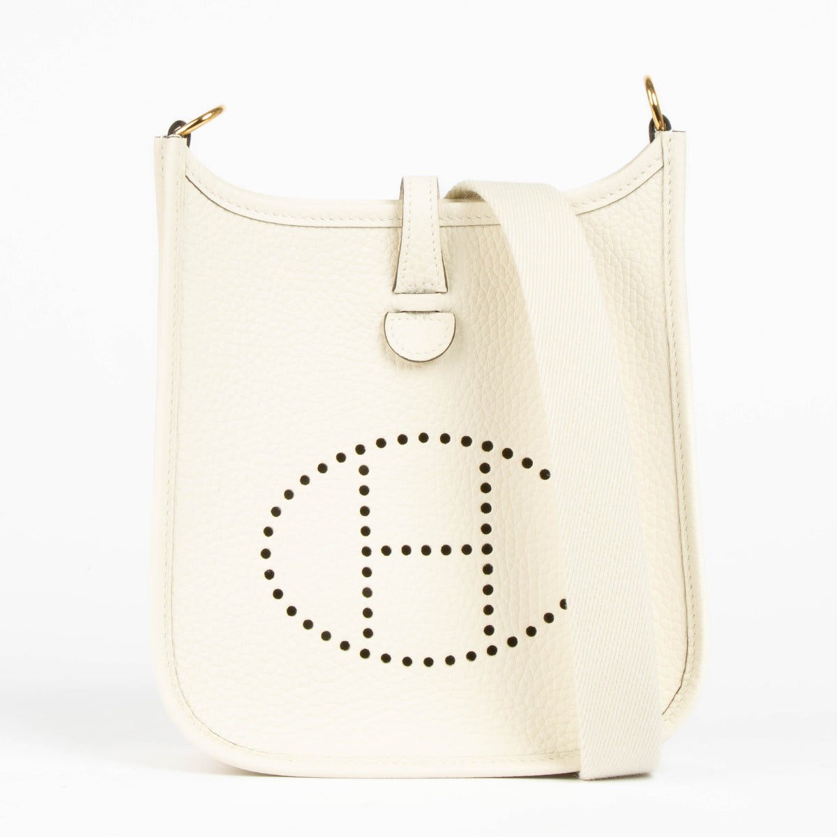 Shop this 100% authentic Hermès Evelyne 16 Cream Clemence GHW at labellov.com
