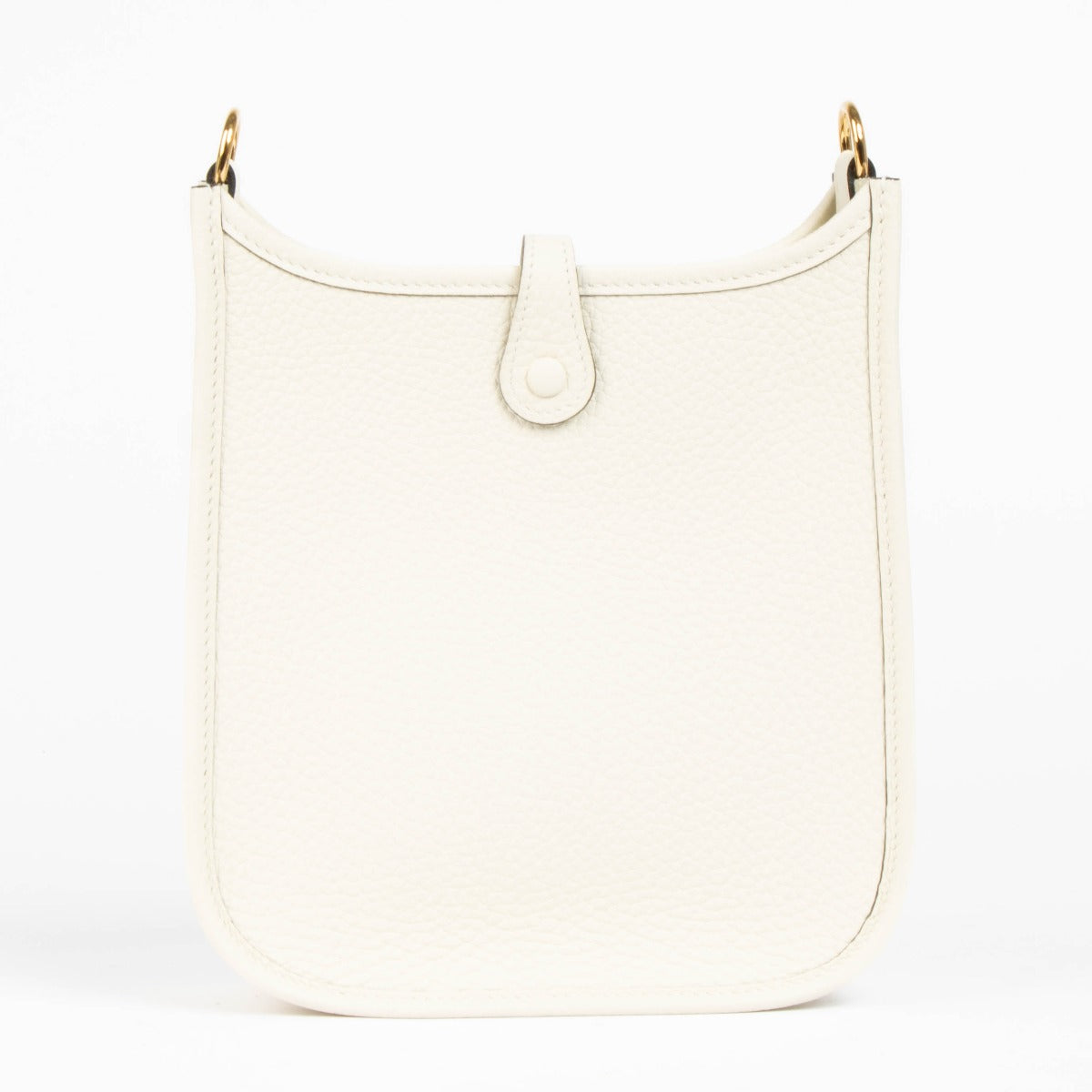 Shop this 100% authentic Hermès Evelyne 16 Cream Clemence GHW at labellov.com