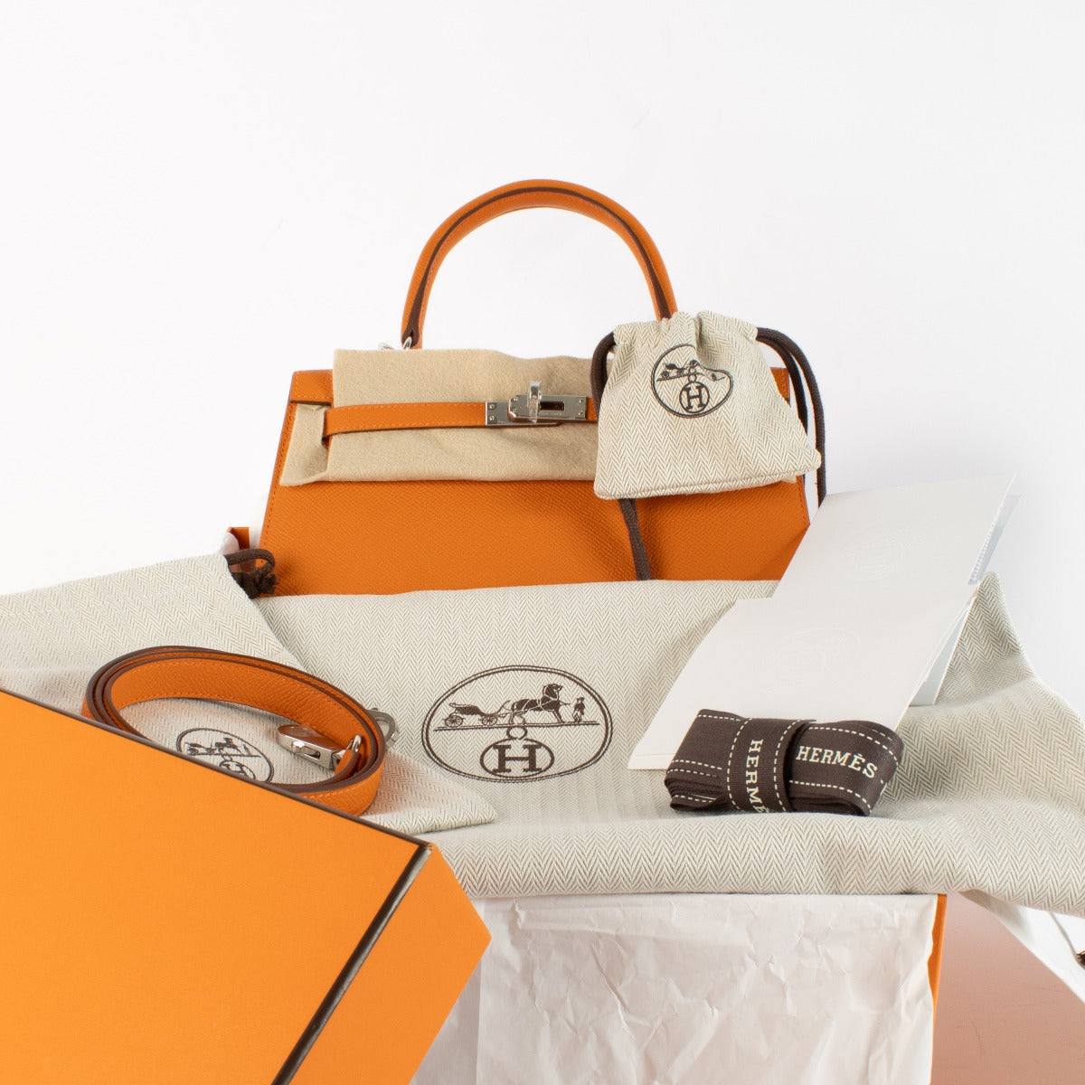 Hermès Kelly 25 Orange Epsom PHW