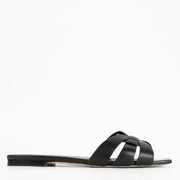 Shop pre-loved Saint Laurent Black Sandals in size 37.5 – featuring a sleek leather finish and timeless stiletto silhouette. Available now at Labellov, your trusted source for luxury designer shoes in Antwerpen and Knokke.