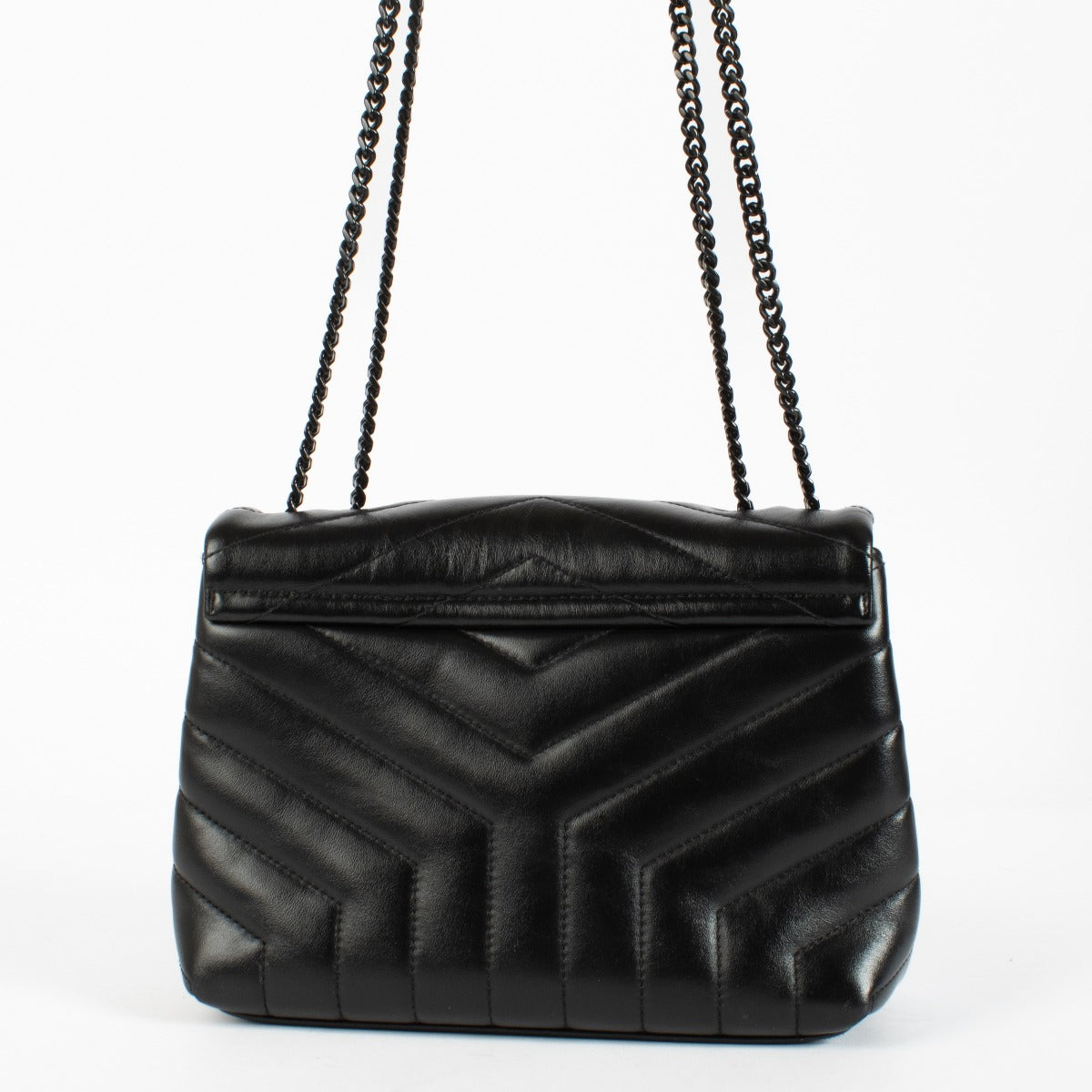 Discover the Saint Laurent Loulou Crossbody Bag in black at Labellov. Crafted from quilted calfskin leather with signature YSL hardware, this elegant pre-loved designer bag embodies Parisian chic. Shop authentic Saint Laurent handbags and luxury accessori