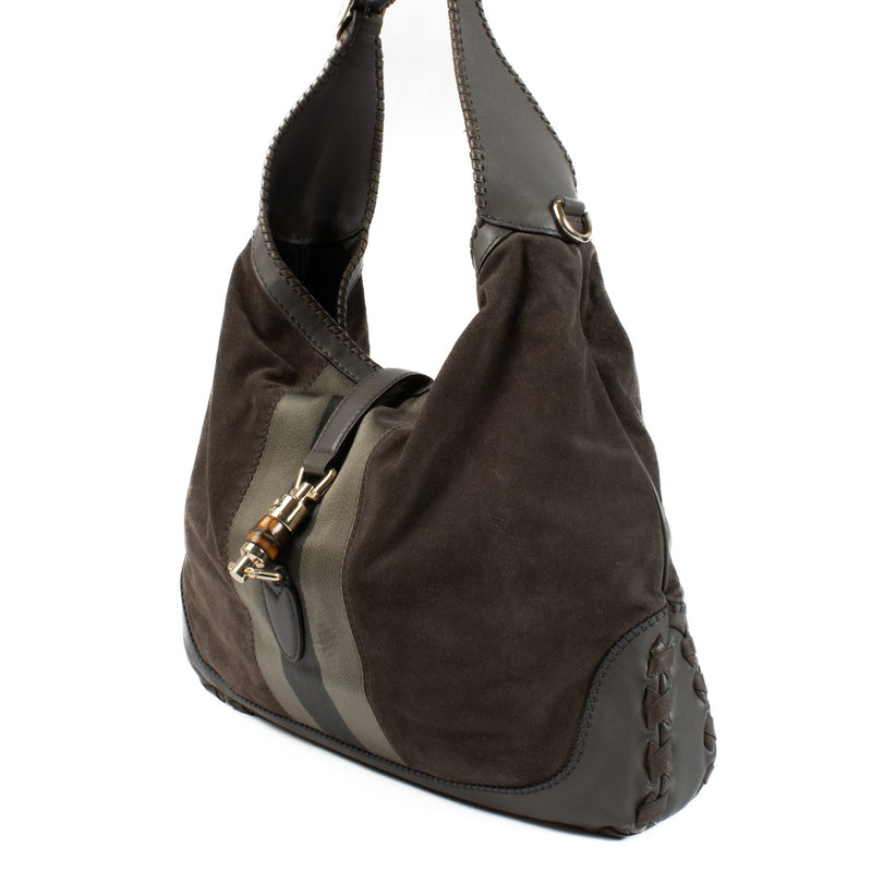 Gucci Grey New Jackie Shoulder Bag in very good condition. Shop at Labellov.