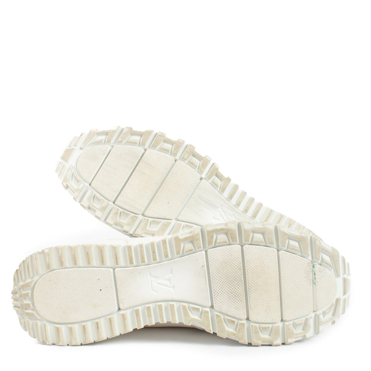 Shop 100% authentic secondhand Louis Vuitton White Sneakers - Size 7 1/2 on Labellov.com