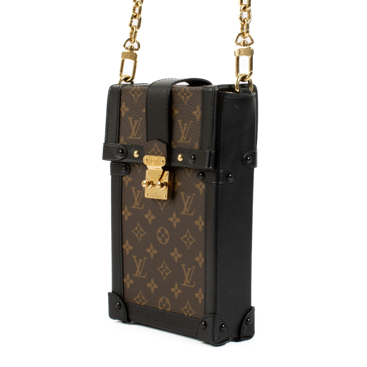 The Louis Vuitton Monogram Pochette Trunk Verticaleis a compact yet statement-making bag, featuring Monogram canvas, gold-tone hardware, and a signature S-lock closure for a vintage-inspired look. Shop now on Labellov.com.