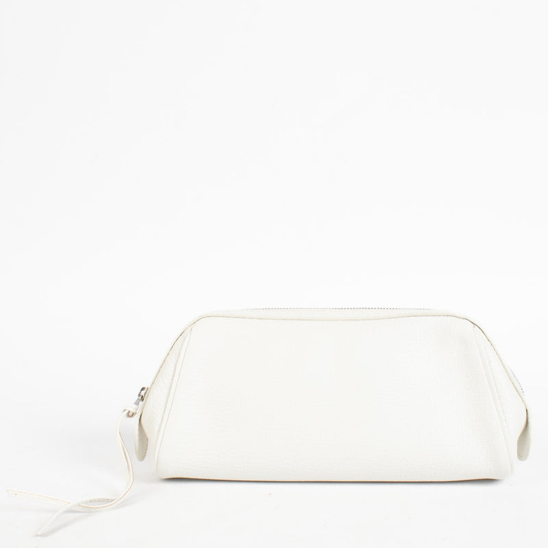 Shop the Delvaux White Leather Pouch second hand on Labellov.com