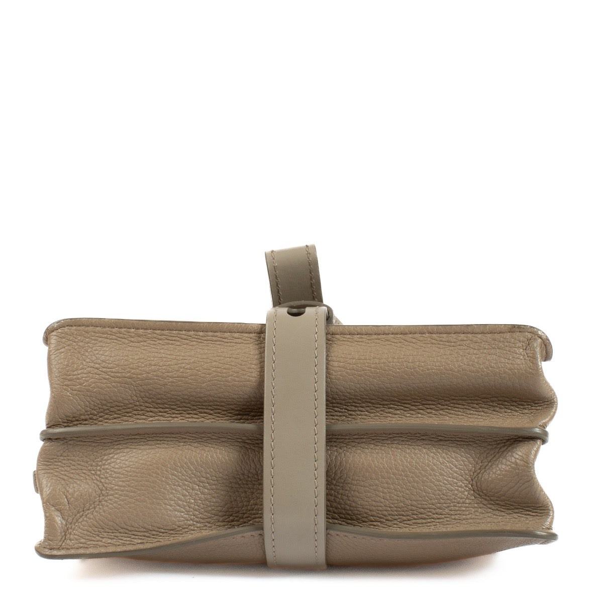 Buy authentic preloved Chloé Leather Beige Medium Aby Day Bag on Labellov.com