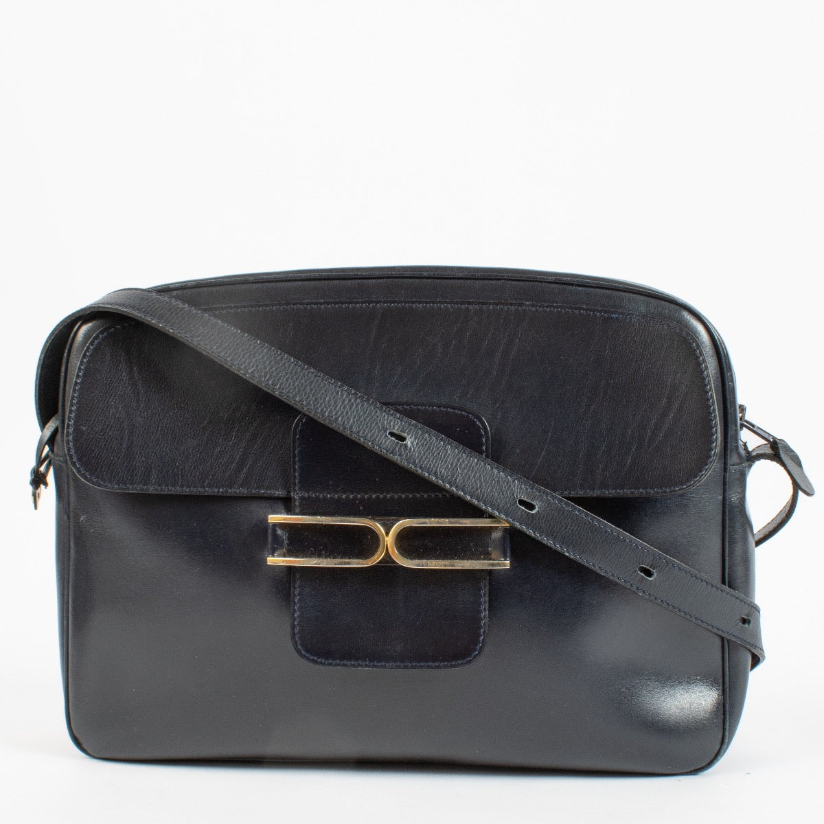Shop 100% authentic secondhand Delvaux Vintage Blue Crossbody Bag on Labellov.com