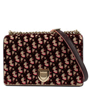 Shop safe online at Labellov in Antwerp, Brussels and Knokke this 100% Authentic second hand Christian Dior Velvet Oblique Diorissimo on Labellov.com