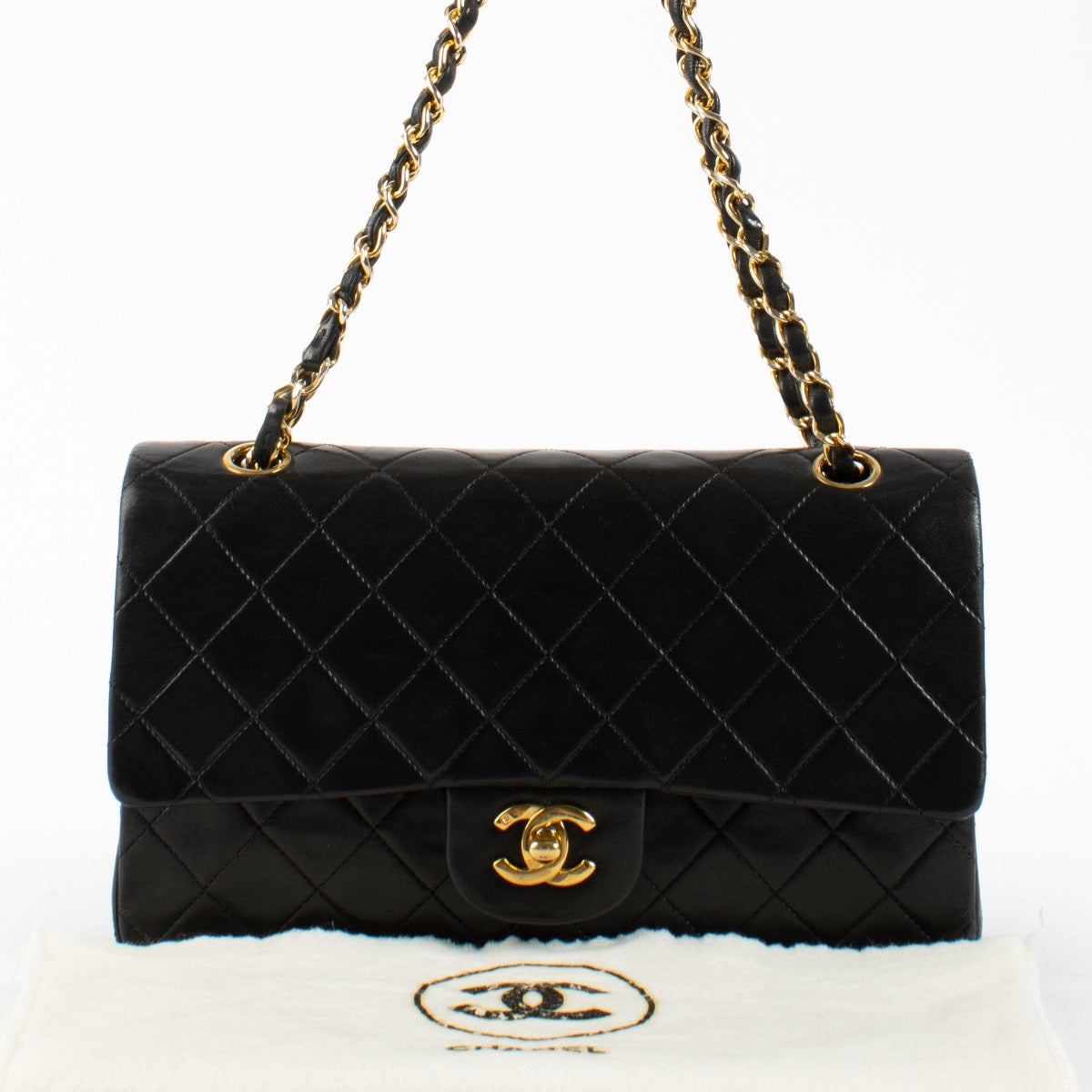 shop 100% authentic second hand Chanel Vintage Black Medium Classic Bag on Labellov.com