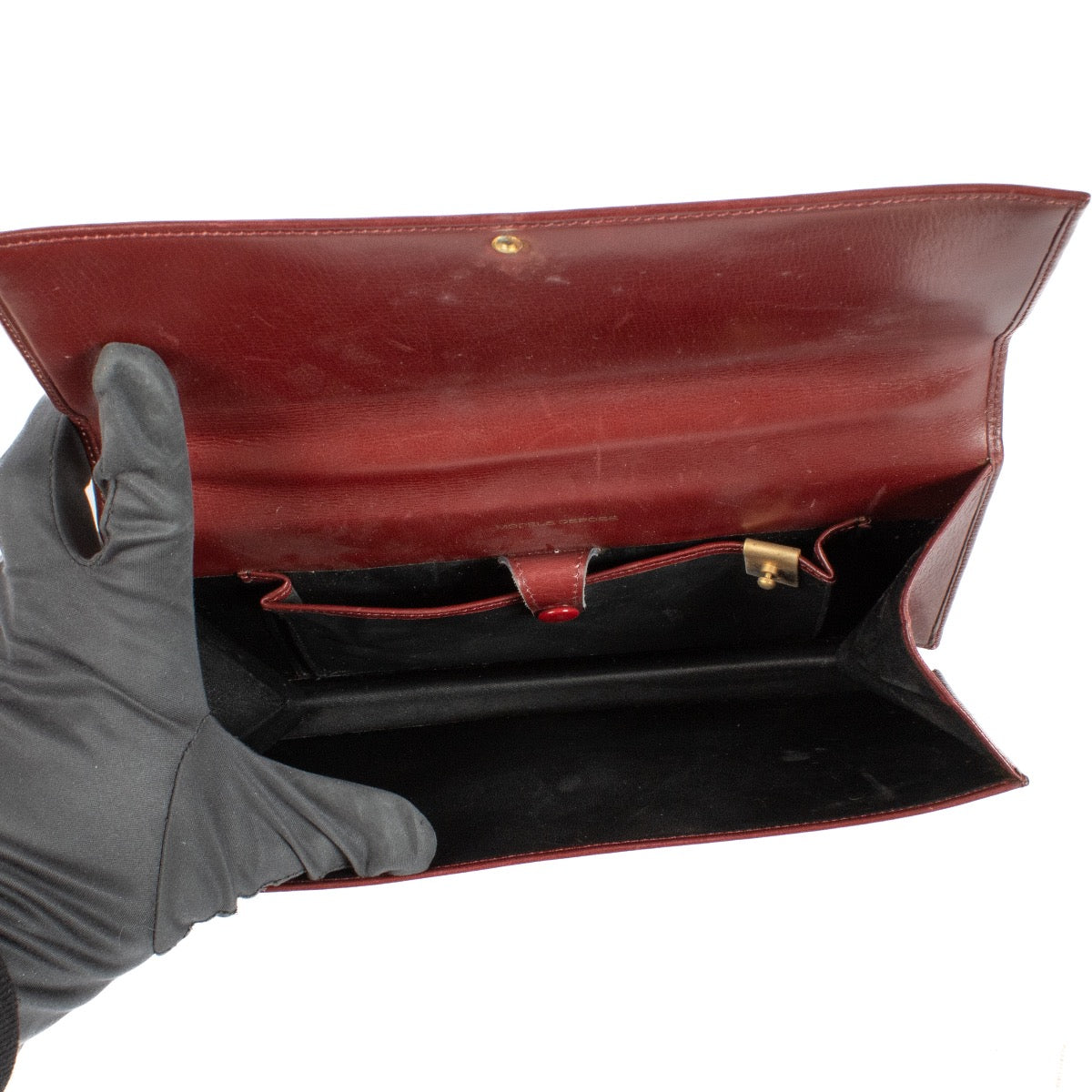 Authentic second hand Delvaux Burgundy Shoulder Bag on Labellov.com
