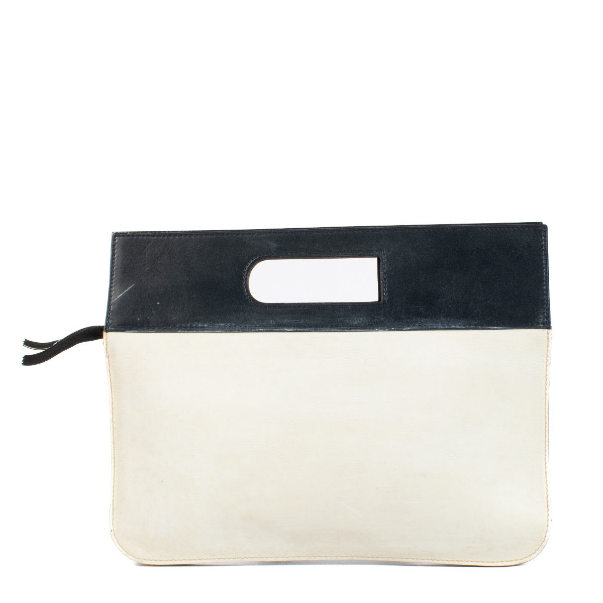 Authentic second hand Delvaux White Clutch on Labellov.com
