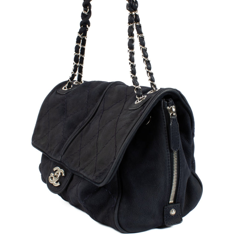 Shop 100% authentic secondhand Chanel Blue Nubuck Large Darjeeling Flap Bag on Labellov.com