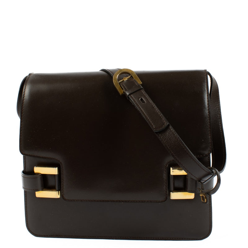 Delvaux 1973 Brown Box Calf Xylophone Bag – Vintage structured handbag in smooth brown box calf leather with gold-tone hardware and flap closure. Shop now on Labellov.com.