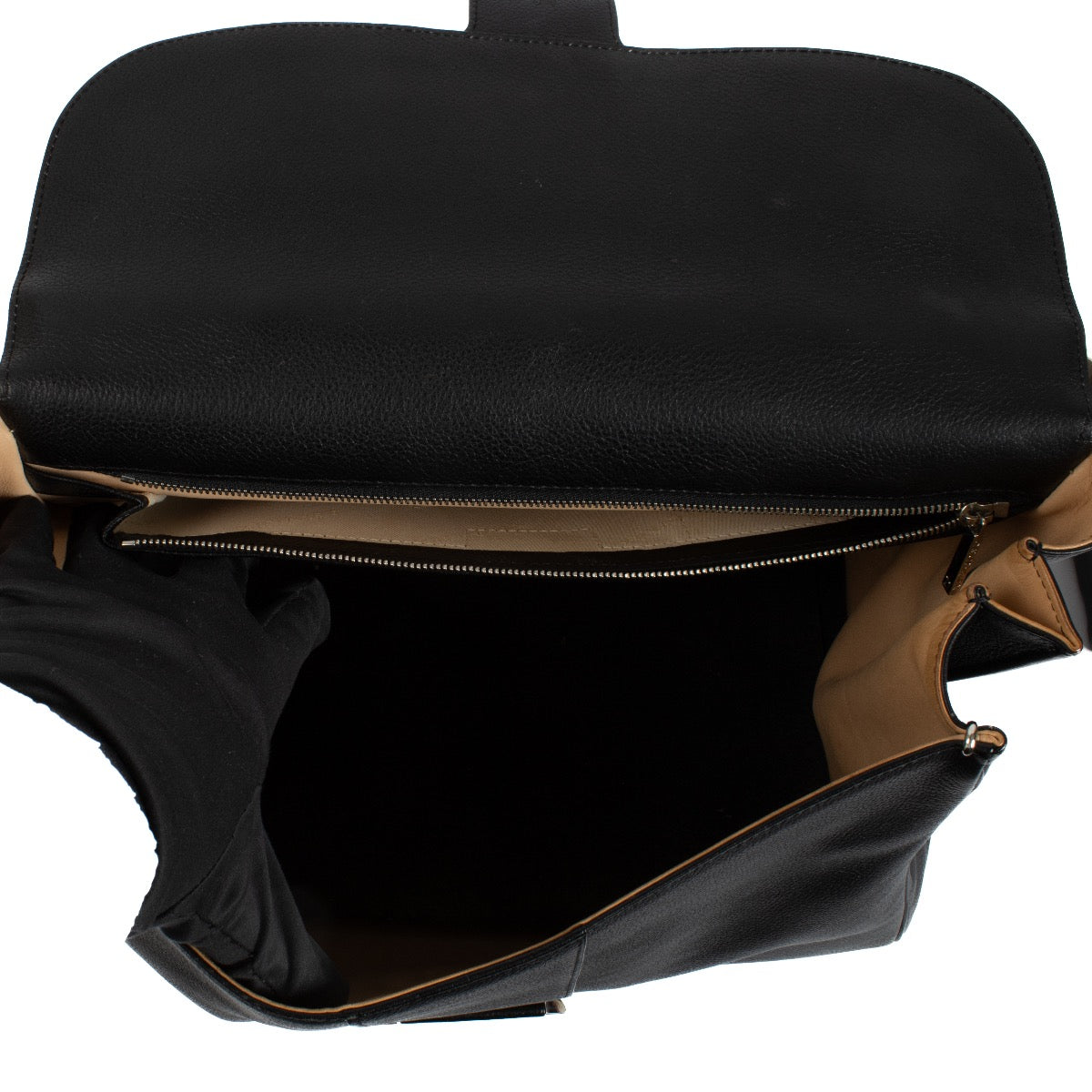 Authentic second hand Delvaux Black Brillant XL on Labellov.com