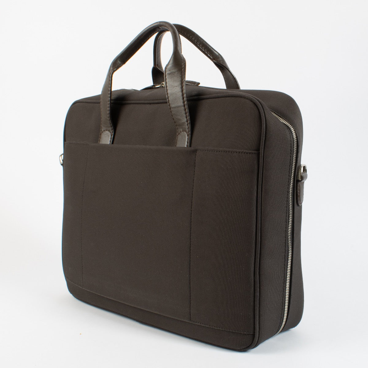 Shop 100% authentic second hand Delvaux Airess Business Case on Labellov