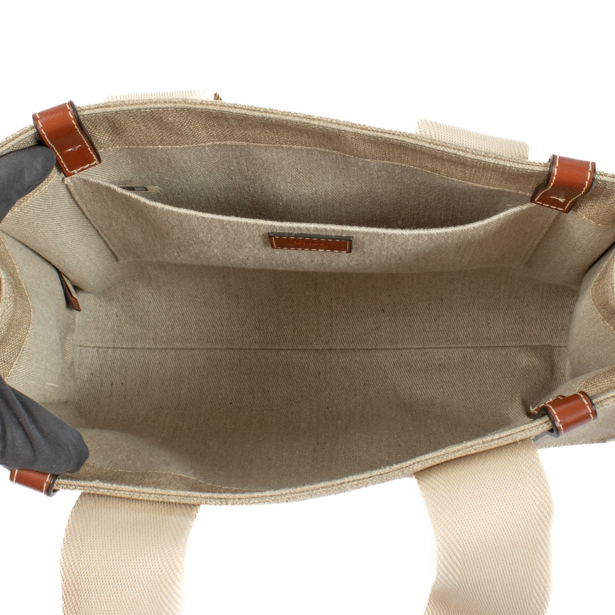 Shop 100% authentic Chloé Canvas Woody Large Tote Bag on Labellov.com