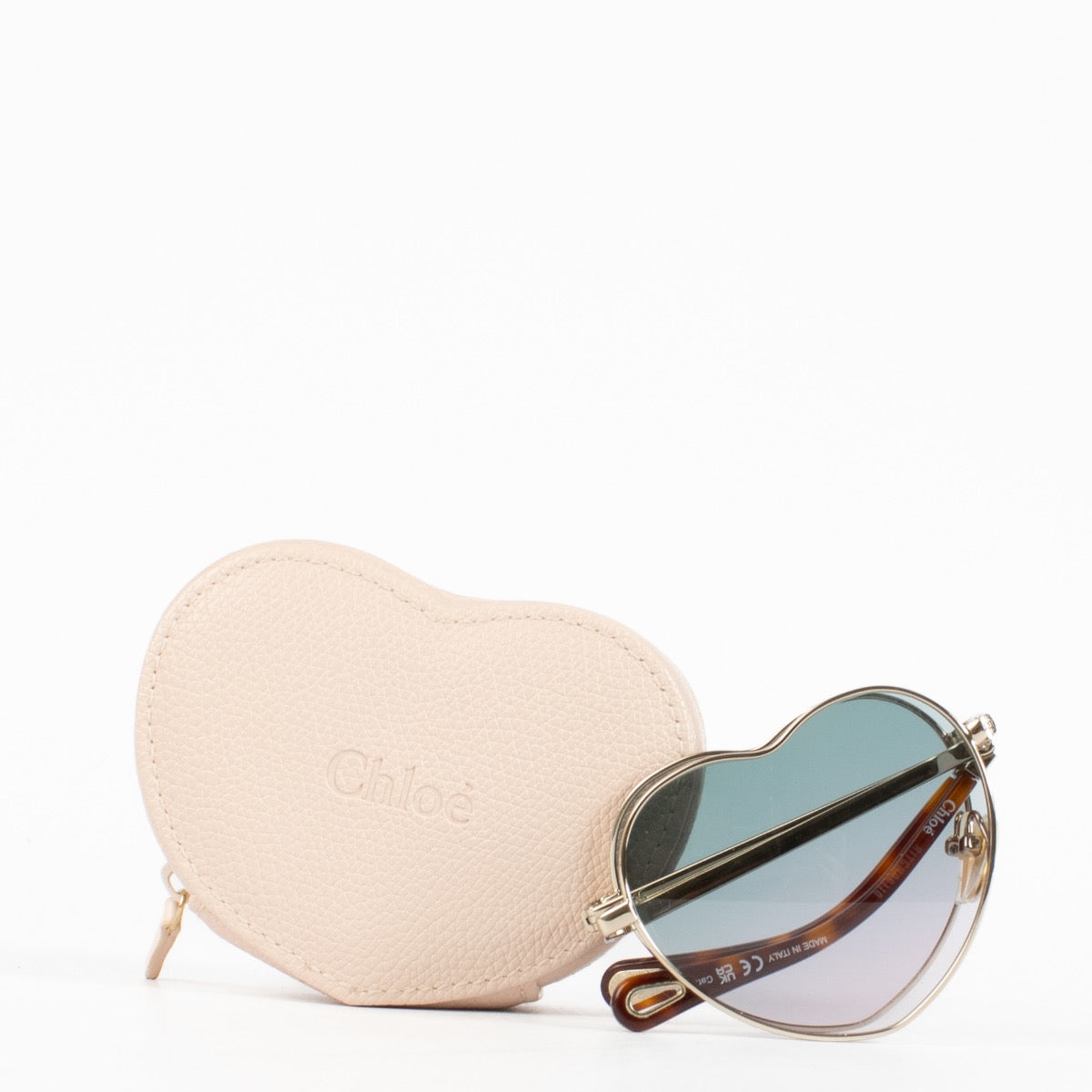 Authentic second hand Chloé Heart Glasses on labellov.com