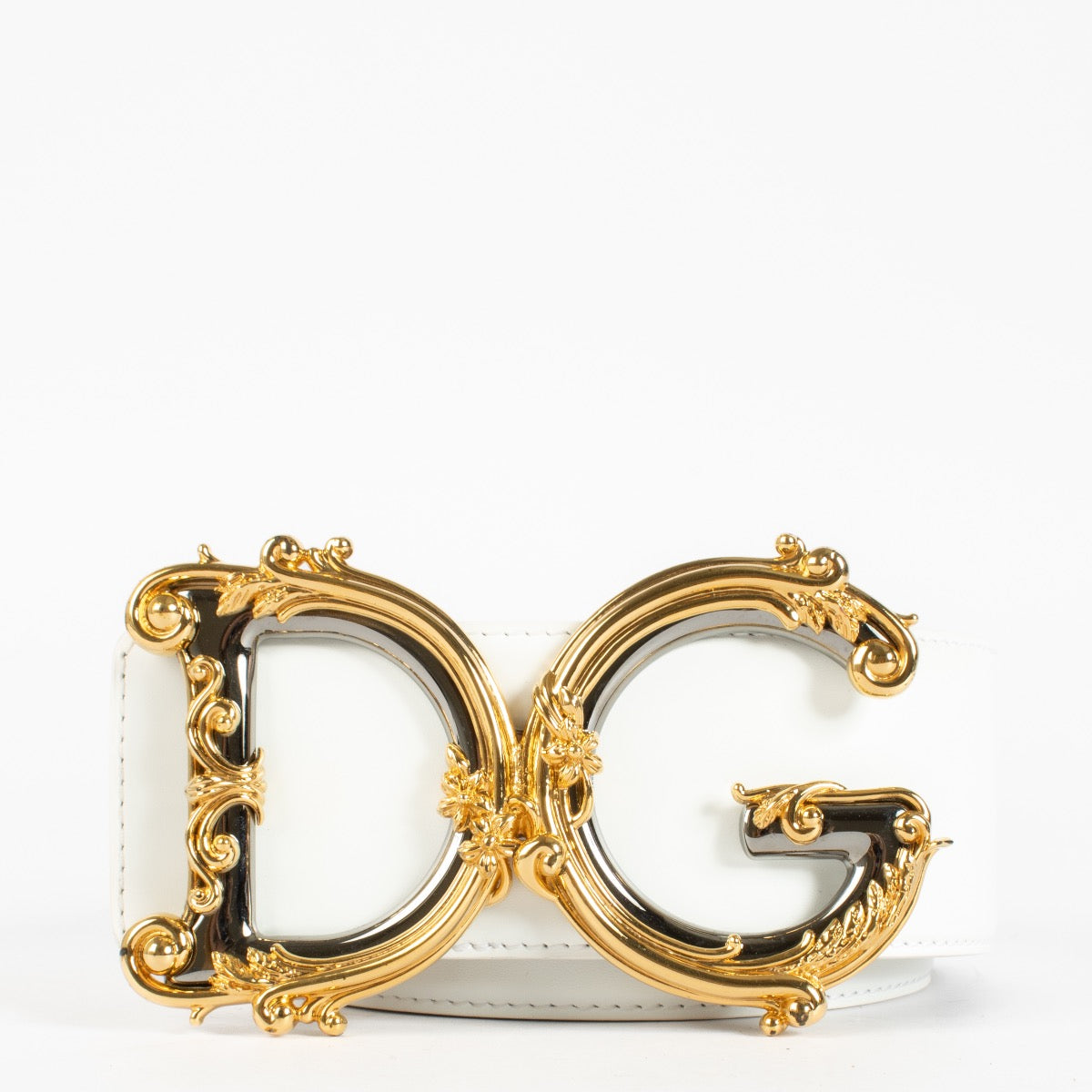 Authentic second hand Dolce & Gabbana Leather Belt Baroque DG logo - Size 106 on labellov .com