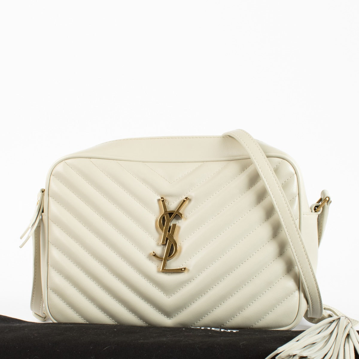 Authentic second hand Saint Laurent Lou Camera Bag on Labellov.com
