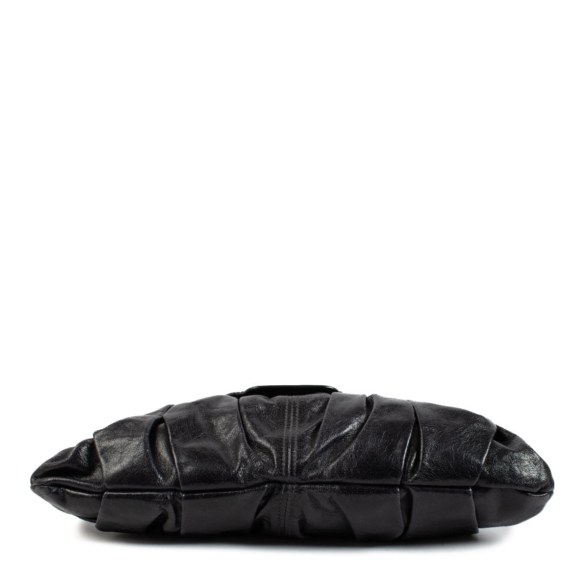 Authentic second hand Miu Miu Black shoulder bag on Labellov.com