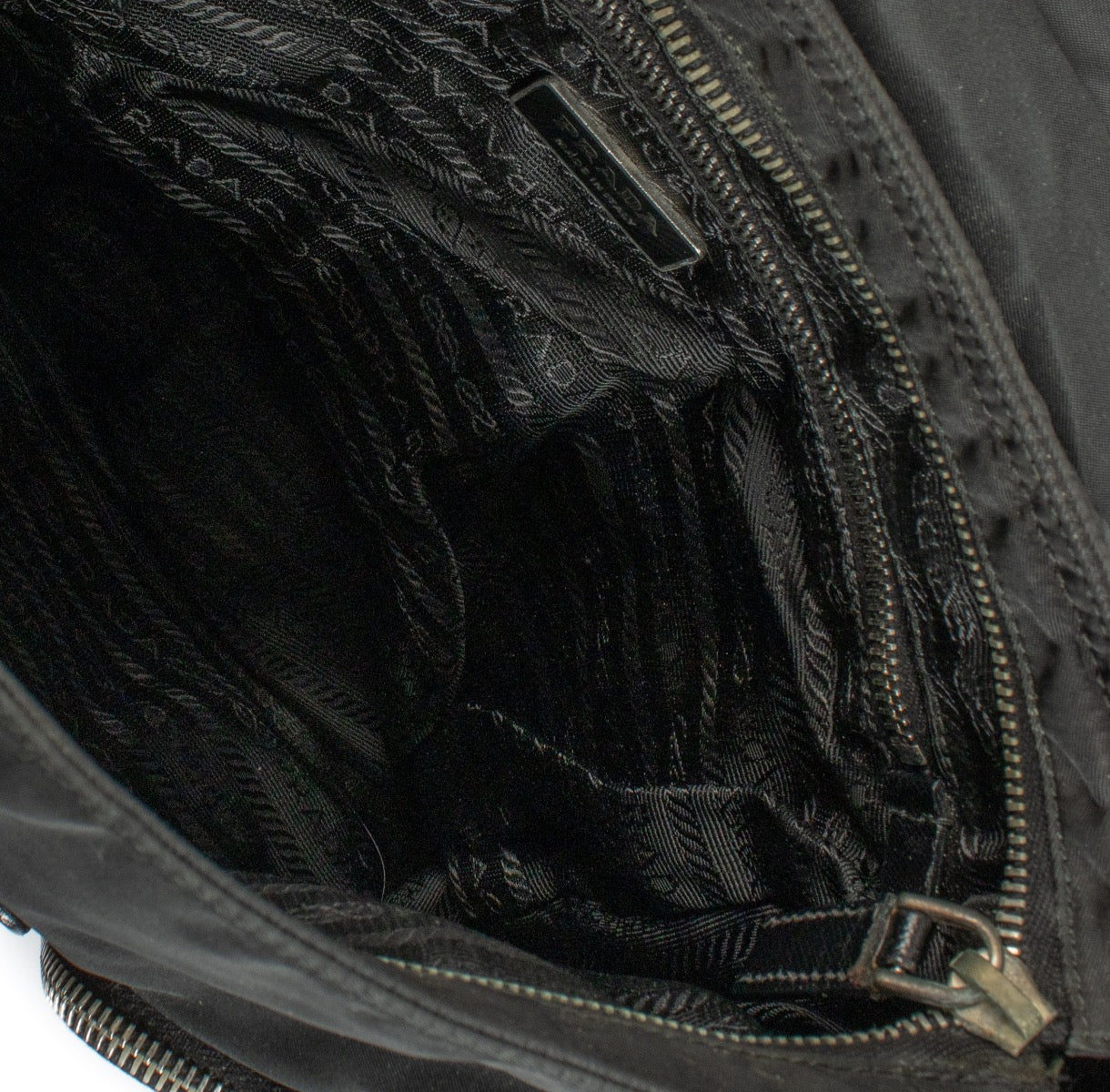 Authentic second hand Prada Black Nylon Messenger Bag on Labellov.com