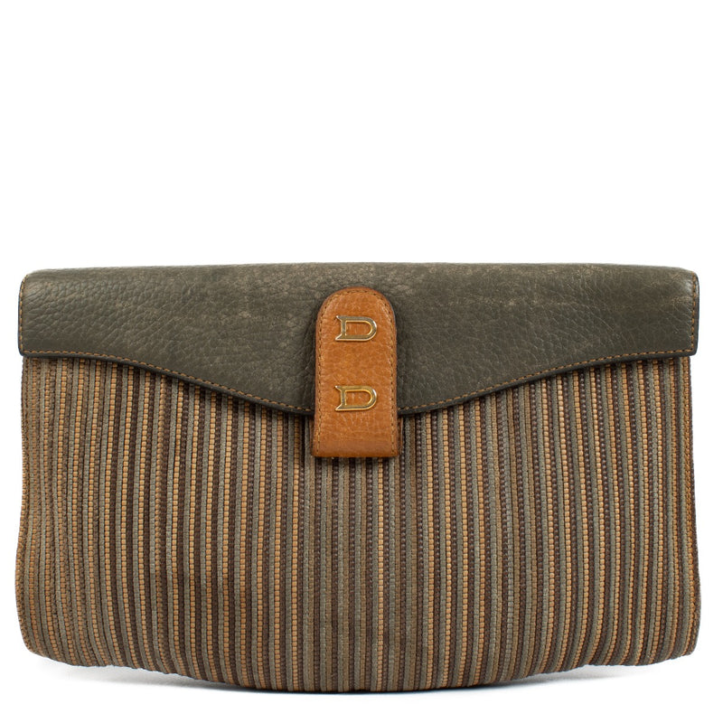 Authentic second hand Delvaux Brown Toile de Cuir Clutch on Labellov.com