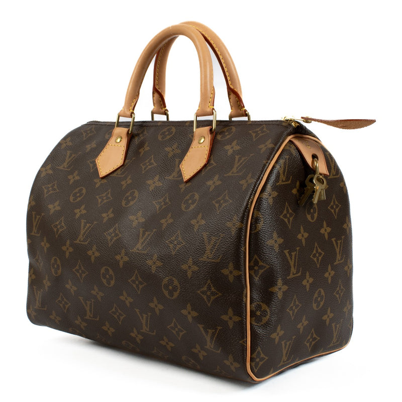 The Louis Vuitton Monogram Speedy 30 is an iconic and stylish handbag, crafted from signature Monogram canvas with natural leather handles. Lightweight, spacious, and perfect for everyday use. Shop now on Labellov.com.