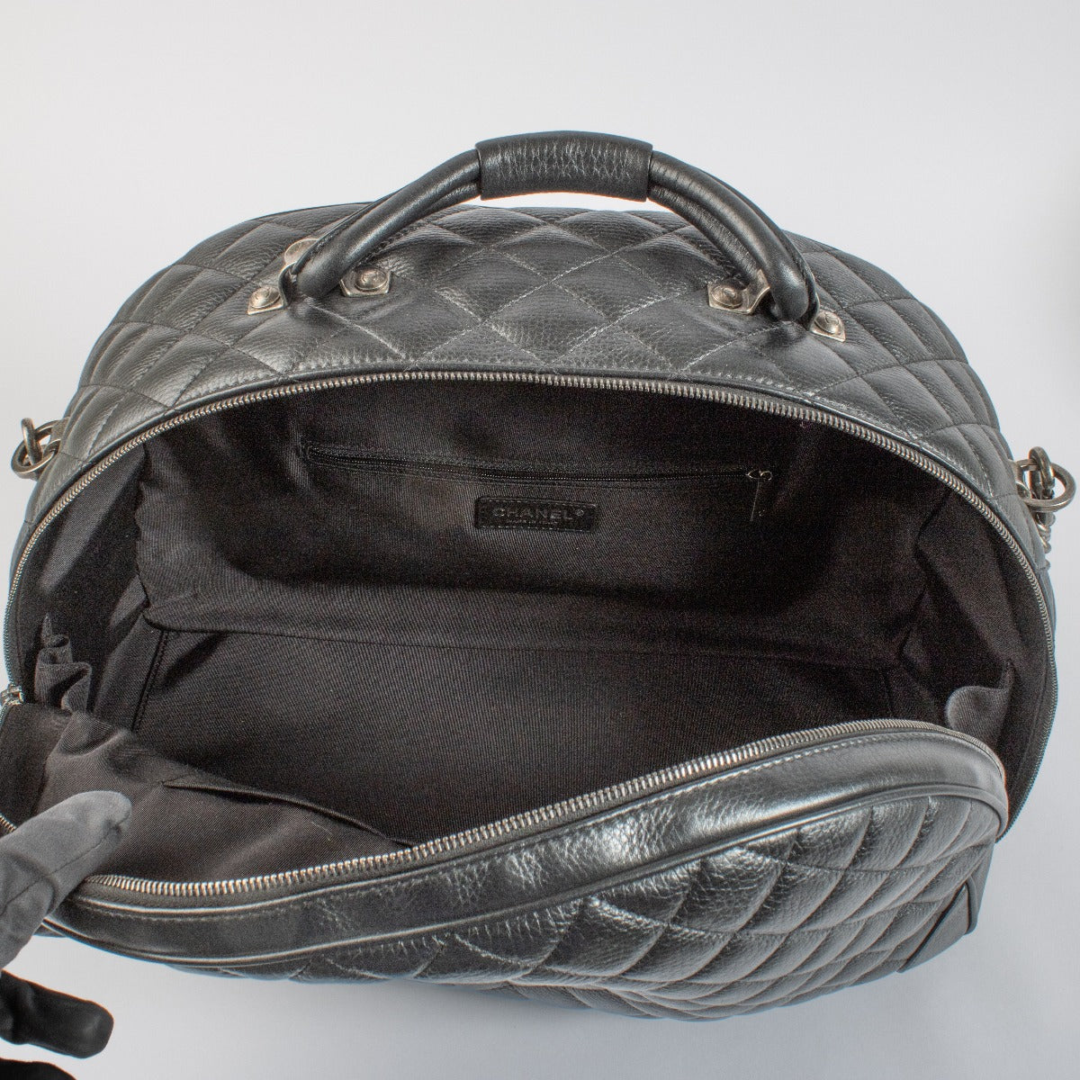shop 100% authentic second hand Chanel Black Airlines Round Trip Large Bowling Bag on Labellov.com