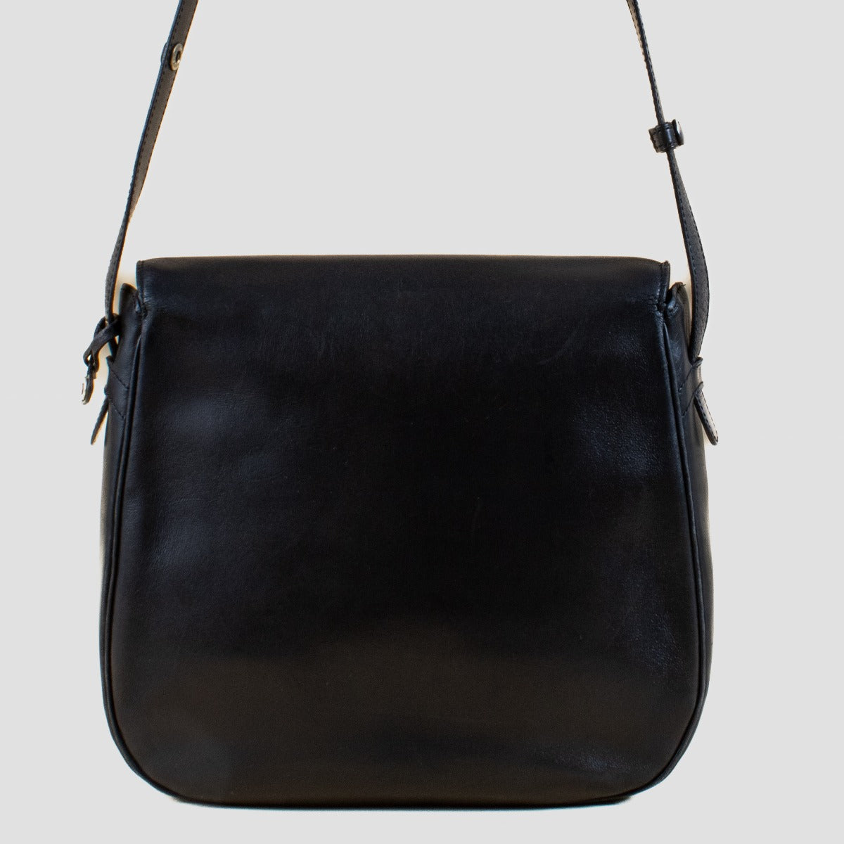 shop 100% authentic second hand Delvaux Brown D Crossbody Bag on Labellov.com