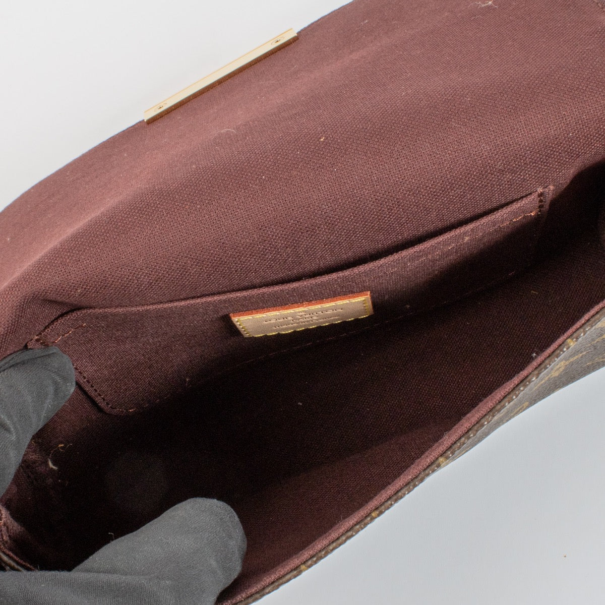 Shop 100% authentic second hand Louis Vuitton Monogram Favorite PM on Labellov.com