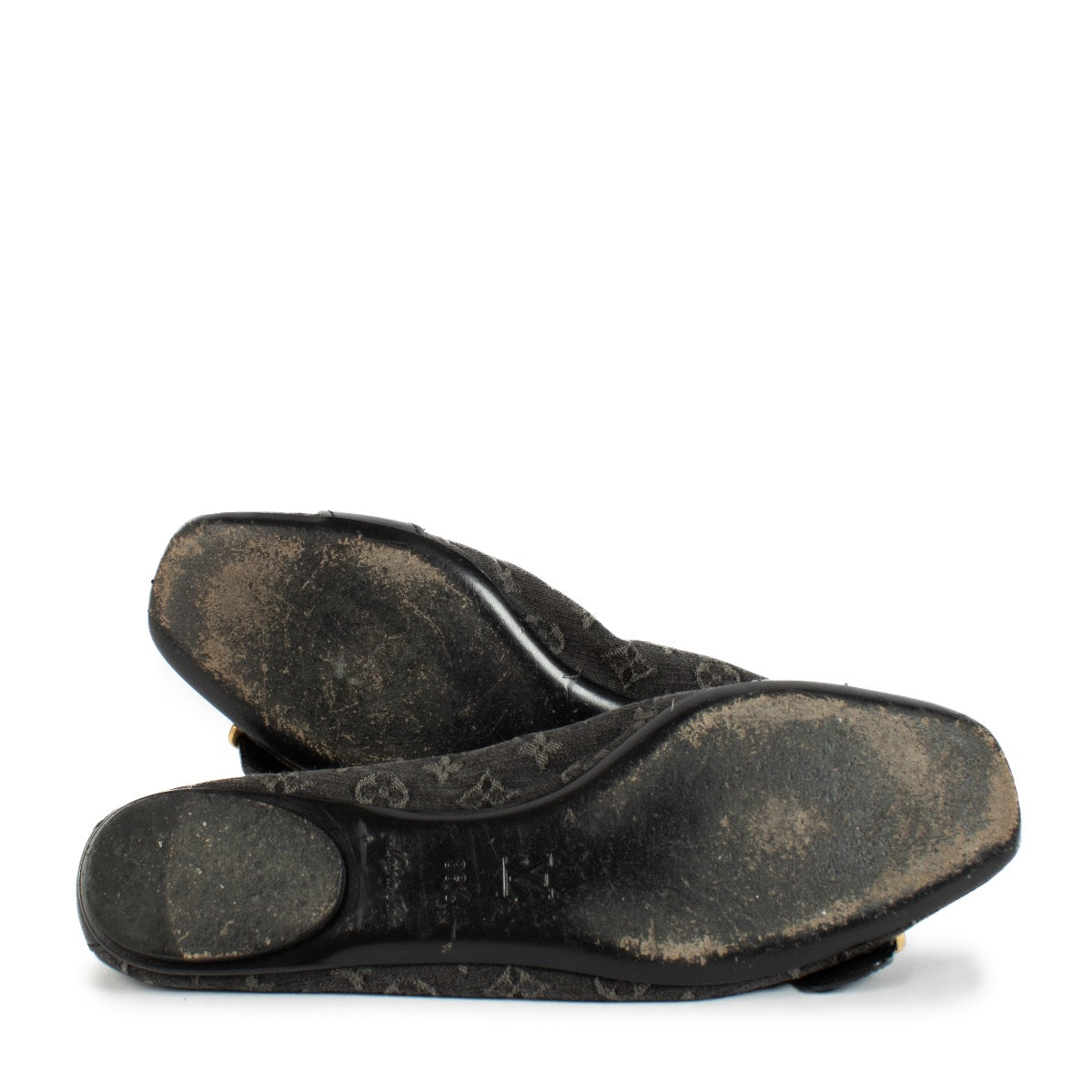 shop 100% authentic second hand Louis Vuitton Monogram Denim Flats - Size 36 1/2 on Labellov.com