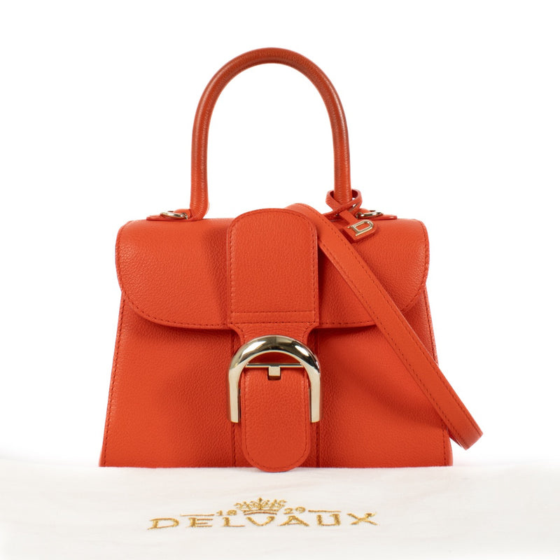 Shop safe online at Labellov in Antwerp, Brussels and Knokke this 100% authentic second hand Delvaux Paprika Sellier Brillant Mini. Veilig online tweedehands authentieke Delvaux Paprika Sellier Brillant Mini handtas kopen bij Labellov.