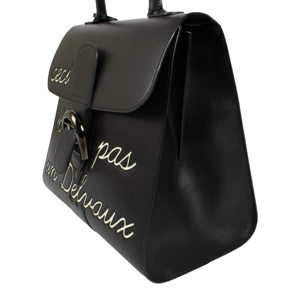 shop 100% authentic second hand Delvaux Black Brillant L'Humour MM on Labellov.com