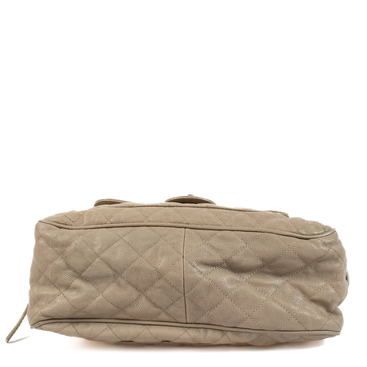 Authentic second hand Chanel Beige Caviar Camera Front Flap Bag on Labellov.com