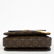 Shop the Louis Vuitton Sun Titian Monogram Pochette Métis Shoulder Bag second hand on Labellov.com