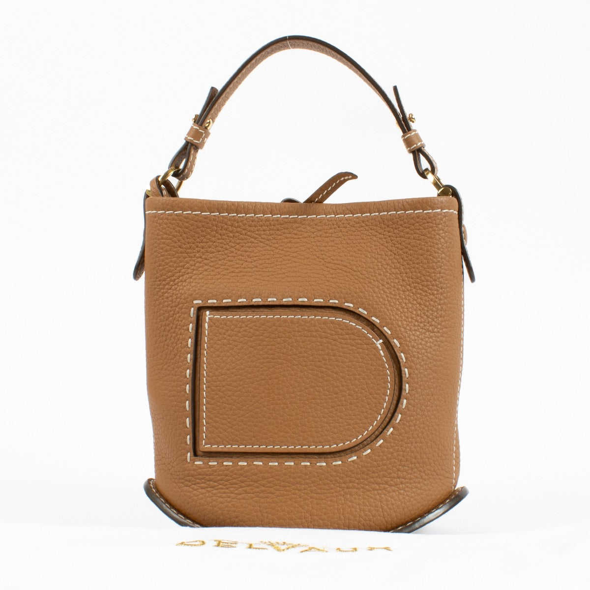 Shop safe online at Labellov in Antwerp, Brussels and Knokke this 100% authentic second hand Delvaux Vegetal Pin Surpiqué Mini Bucket