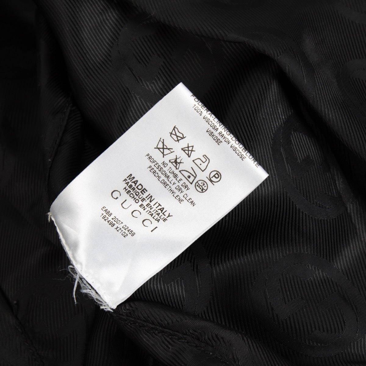 Buy authentic second hand Gucci Denim Jacket - Size 40 at Labellov.com