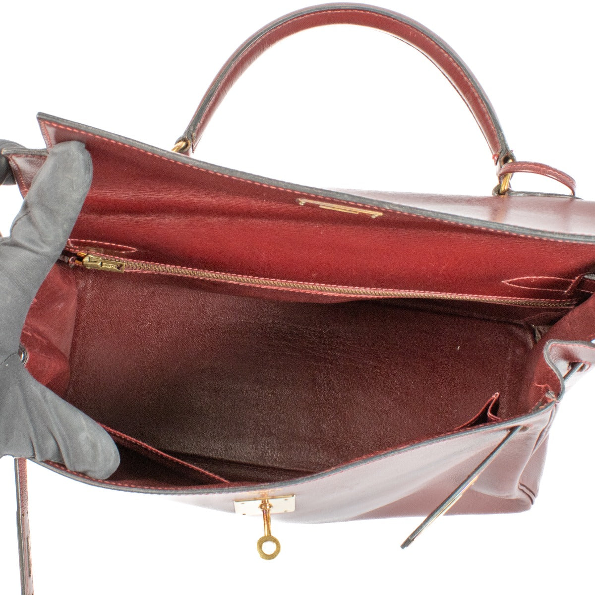 shop 100% authentic second hand Hermès Kelly 32 Rouge H Box GHW on Labellov.com