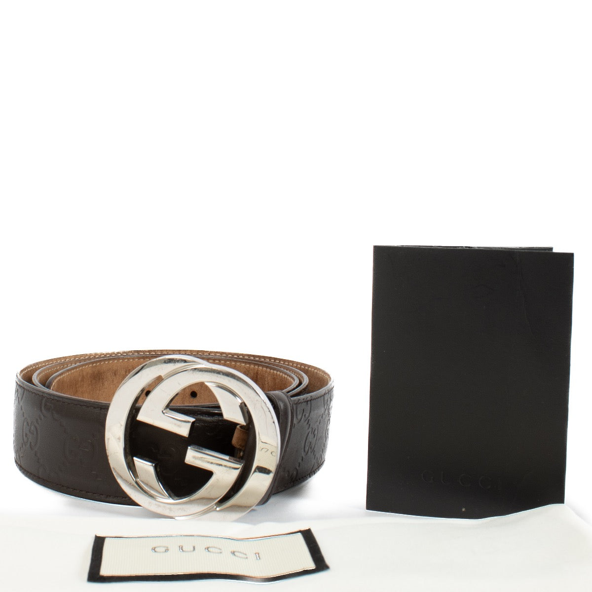 Gucci Black Signature Belt - Size 105 on Labellov.com