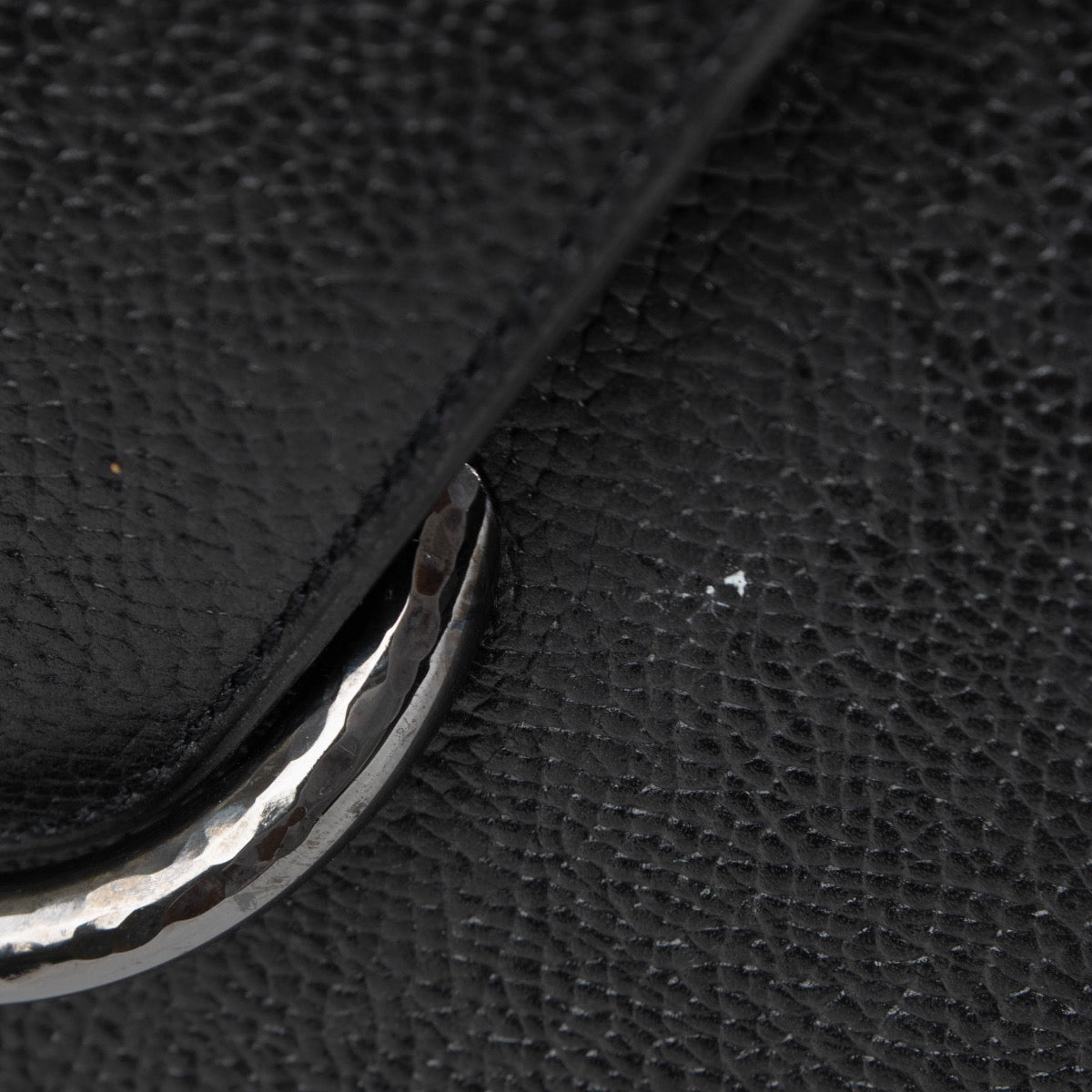 Authentic pre-loved Delvaux Black Jumping UT/Caprice Bag on Labellov.com
