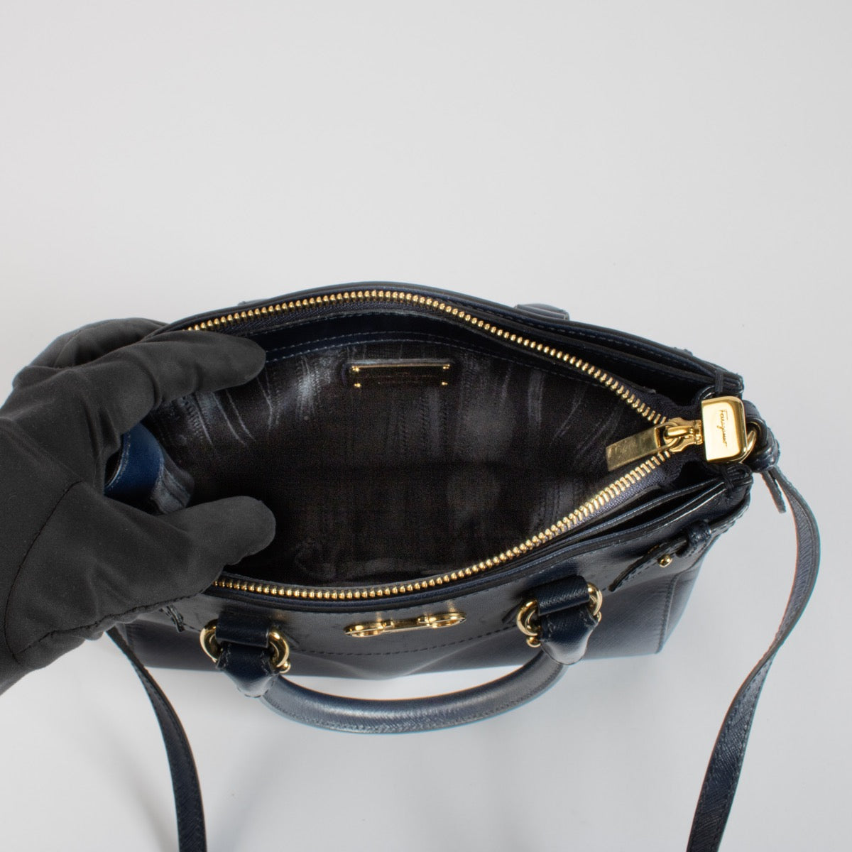 Shop 100% authentic second hand Ferragamo Blue Top Handle Bag on Labellov.com