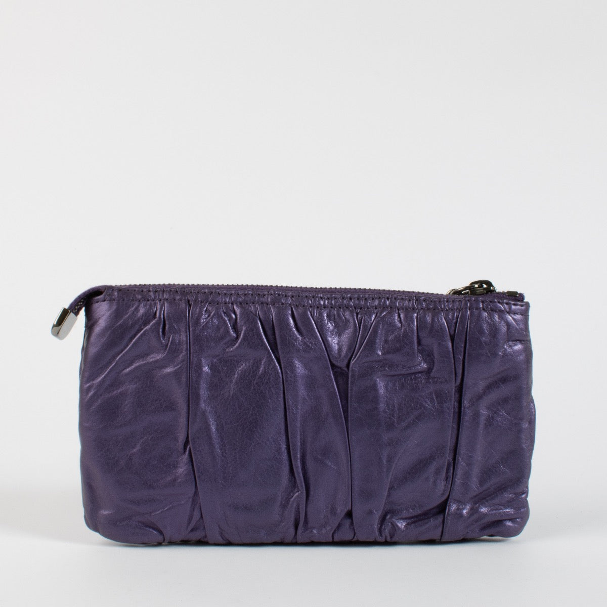 Shop 100% authentic second hand Gucci Purple Pleated Clutch on Labellov.com