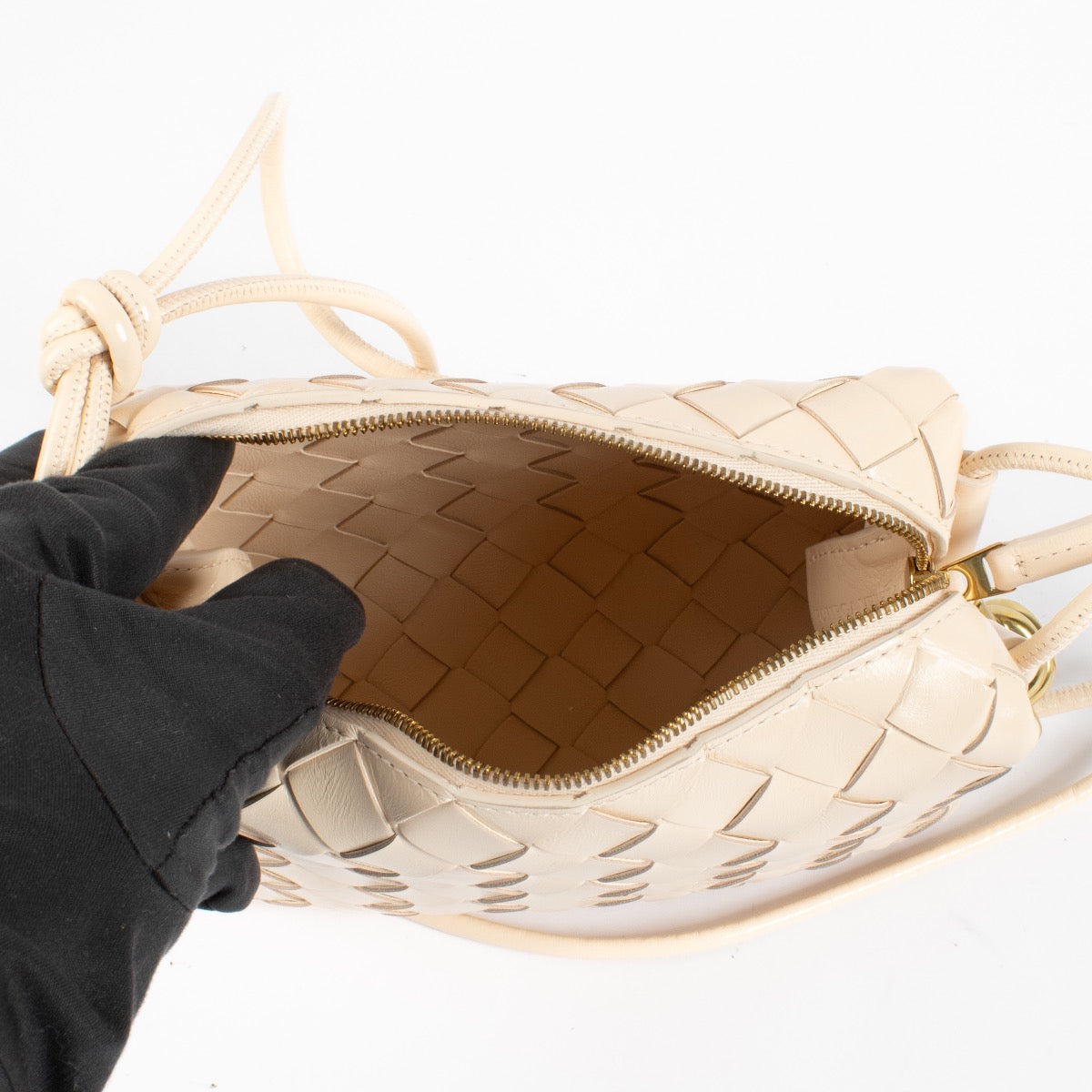 Authentic second hand Bottega Veneta Macaroon Mini Loop Metal Knots on Labellov.com
