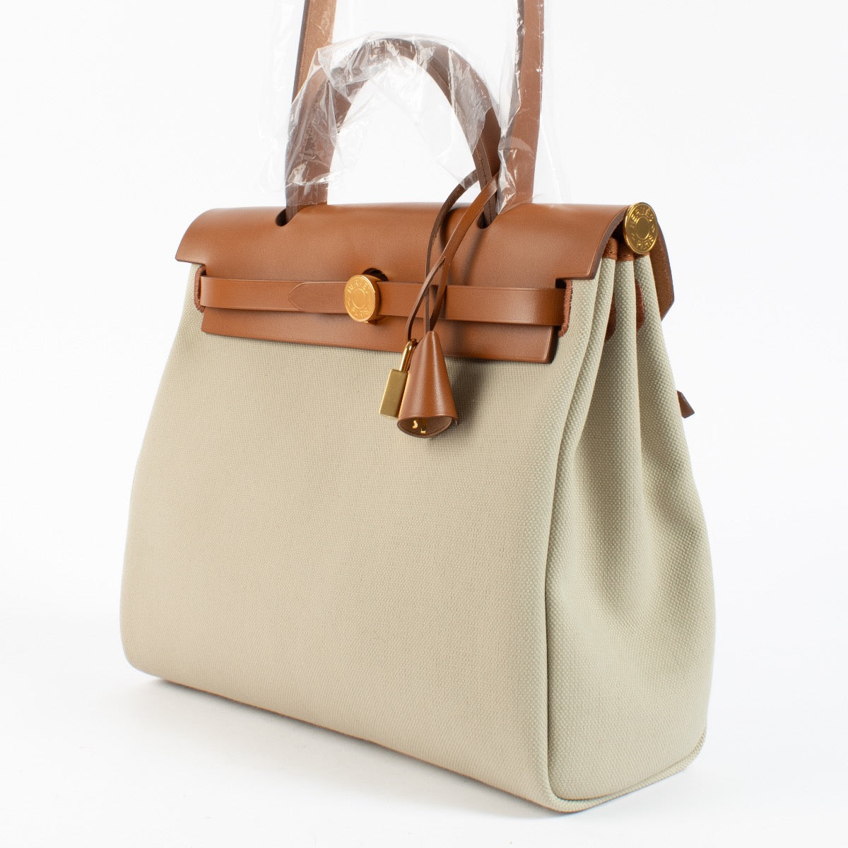 Authentic second hand Hermès Herbag Zip 31 on Labellov.com