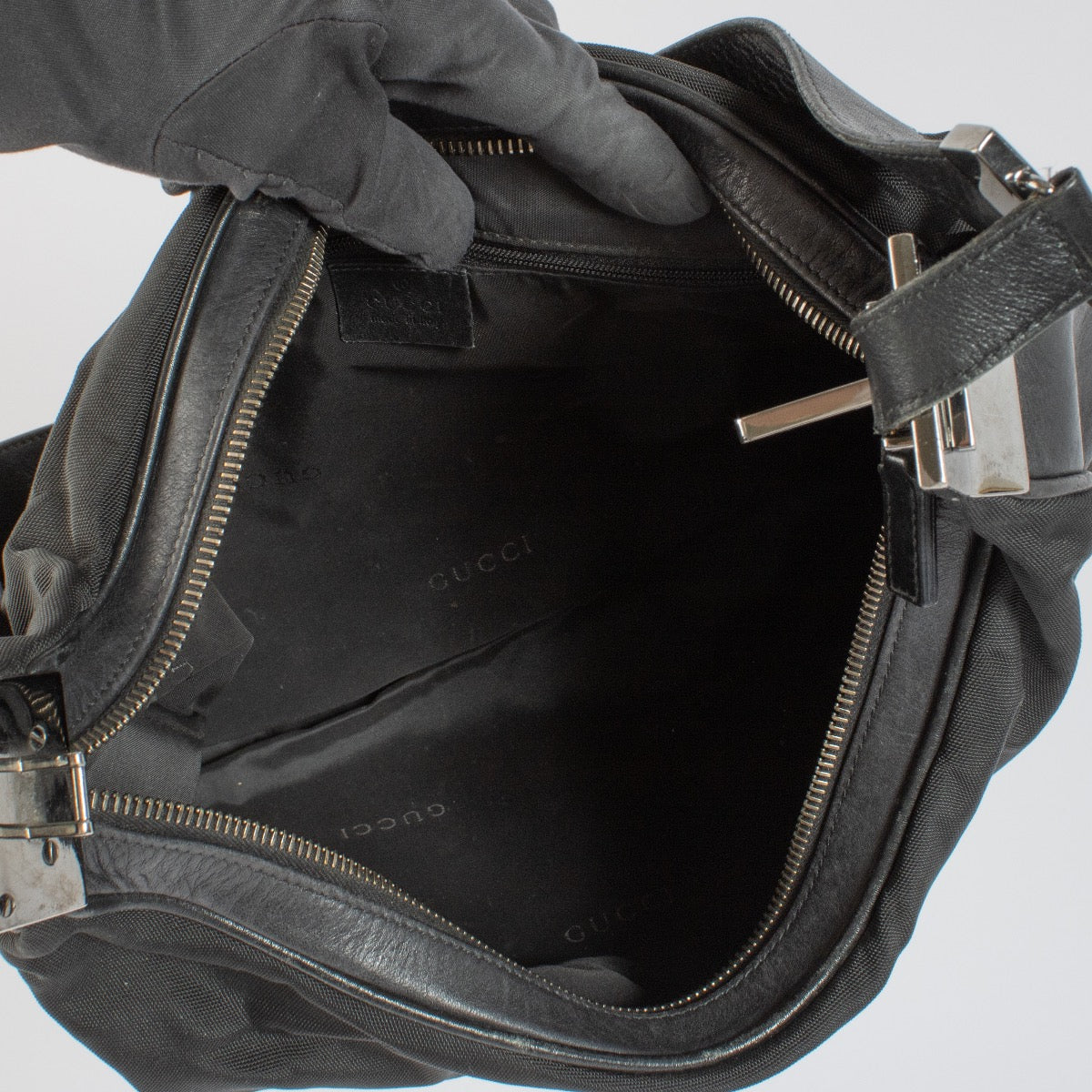 Shop 100% authentic second hand Gucci Black Nylon Crossbody on Labellov.com