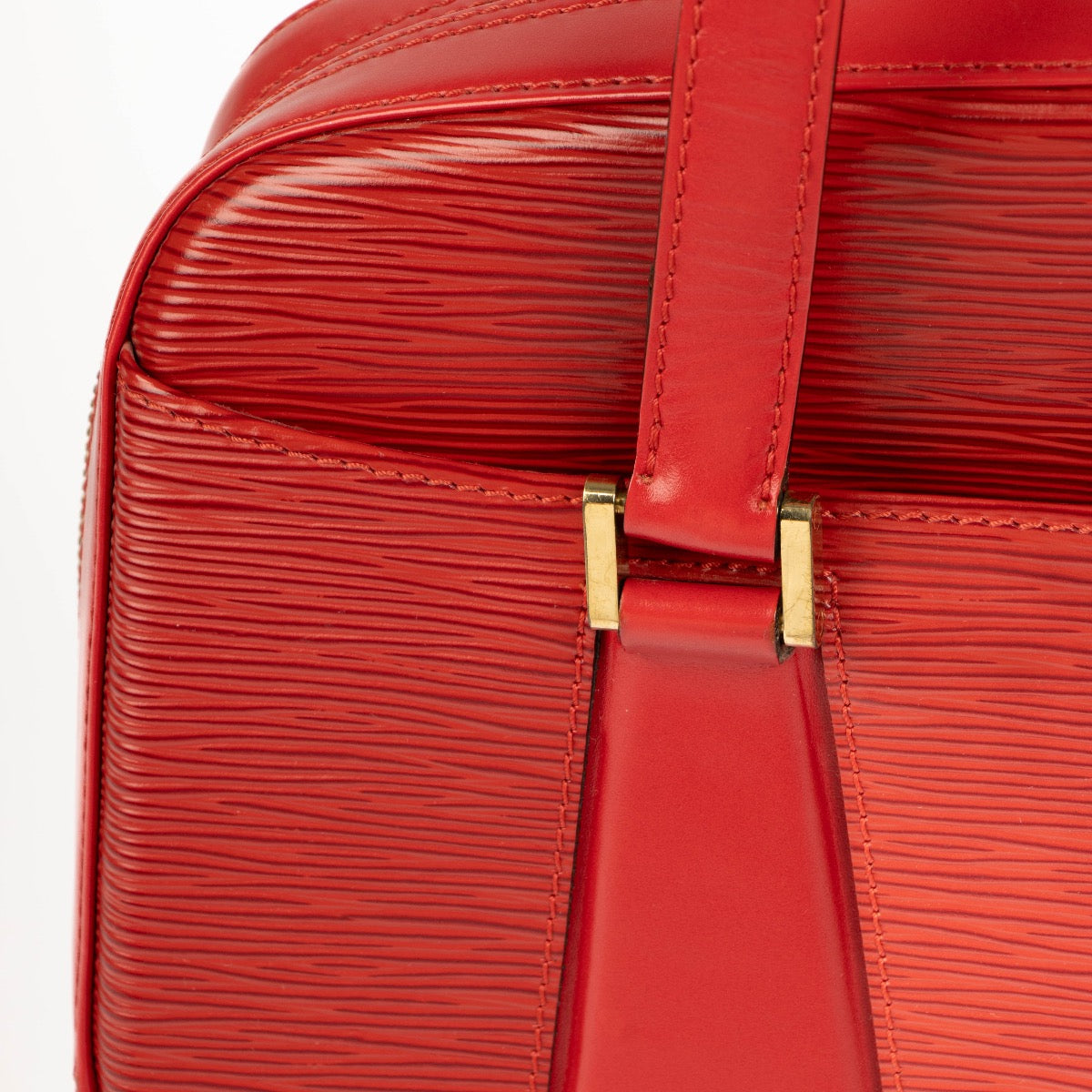 Louis Vuitton Red Epi Leather Shoulder Bag – Labellov