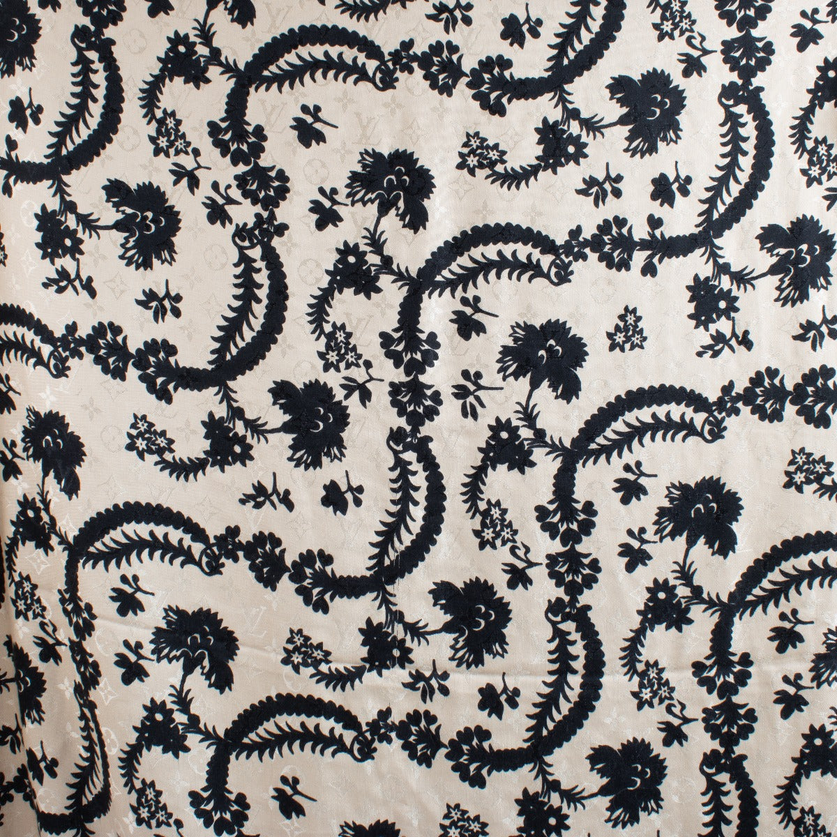 Buy authentic second hand Louis Vuitton Beige Shawl at Labellov.com