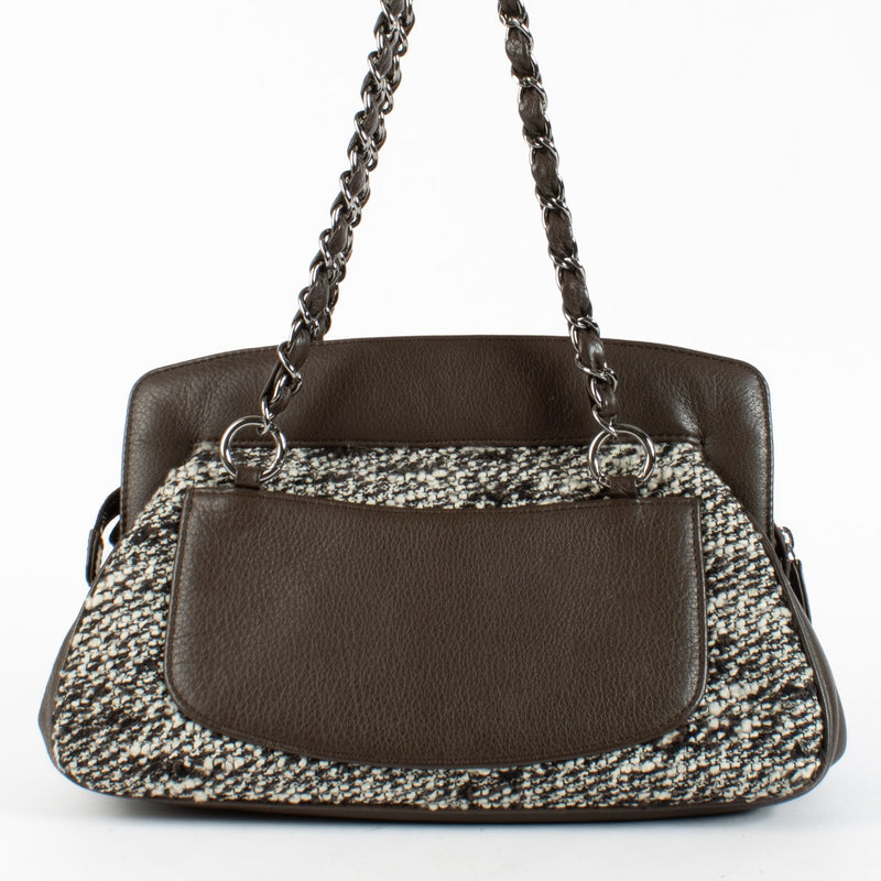 Authentic Preloved Chanel Brown Leather/Tweed 2.55 Frame Shoulder Bag on Labellov.com